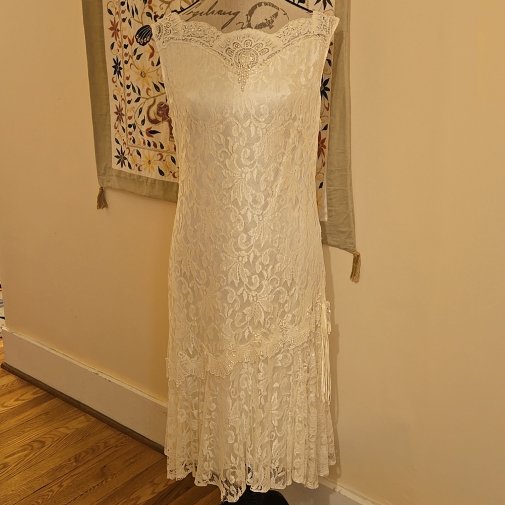 Vintage cream lace and beaded dress Sz 18 See note in listing